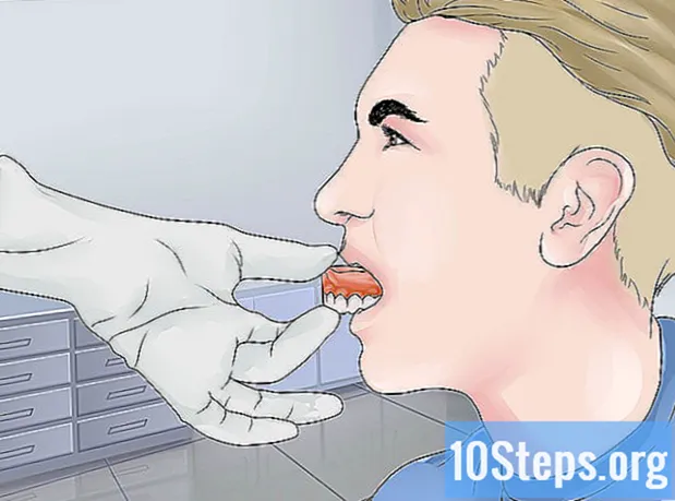 Cómo ajustar las dentaduras postizas