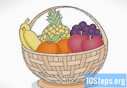 يوجد في السلة ١٥ برتقالة و٨ تفاحات ، فما العدد التقريبي لحبات الفاكهة التي في السلة ؟