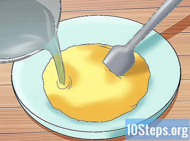 Cómo deshidratar huevos para hacer huevos en polvo