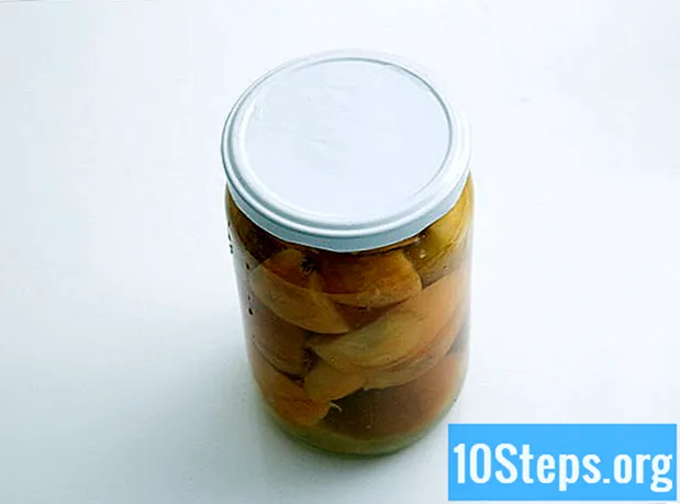 Як зробити мариновані персики