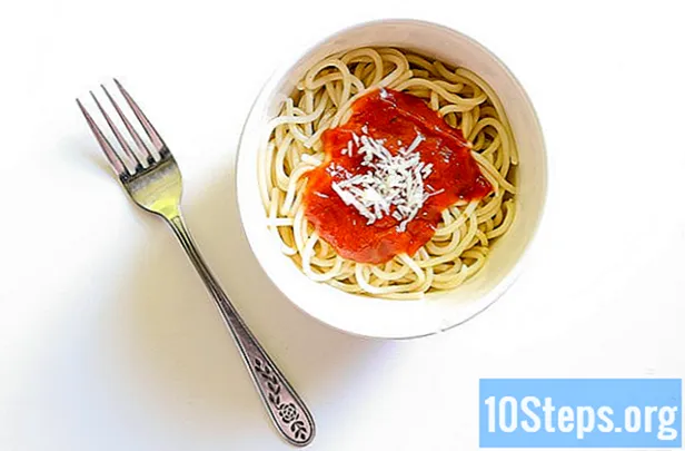 Hur man gör en utsökt maträtt av spagetti och tomatsås - Encyklopedi