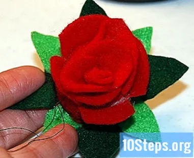 Cum să faci o pernă cu muguri de trandafir