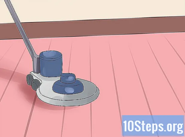 Hvordan fjerne gulvvoks