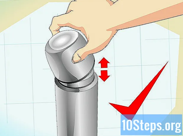 Cum să eliminați mirosul de mucegai din termoze