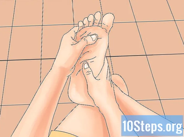 Cách sử dụng giấy nhám chân