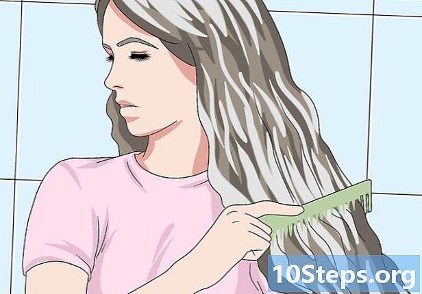כיצד להחיל מסיכת שיער