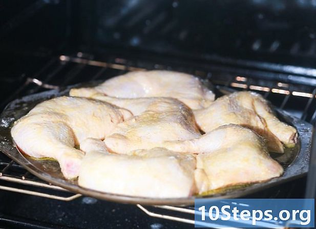 Como cozinhar as pernas de frango no forno