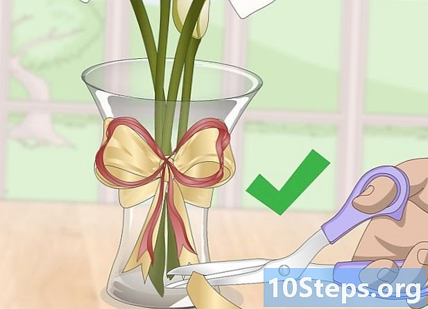 Sådan dekoreres en vase med et bånd - Hvordan