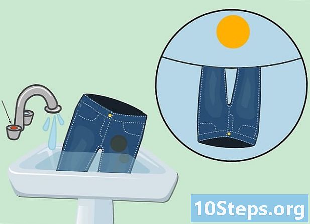 Hur man eliminerar fettfläckar från jeans