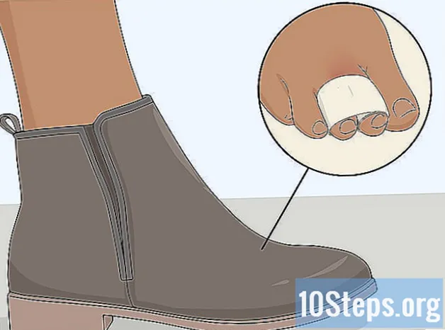 Cómo pegar con cinta adhesiva un dedo del pie lesionado