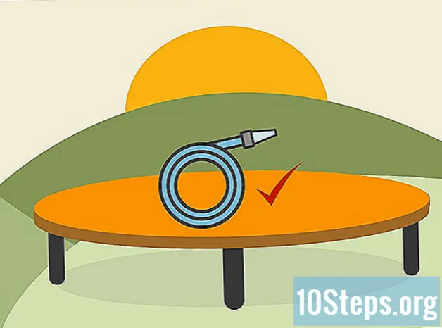 Hoe maak je een trampolinemat schoon