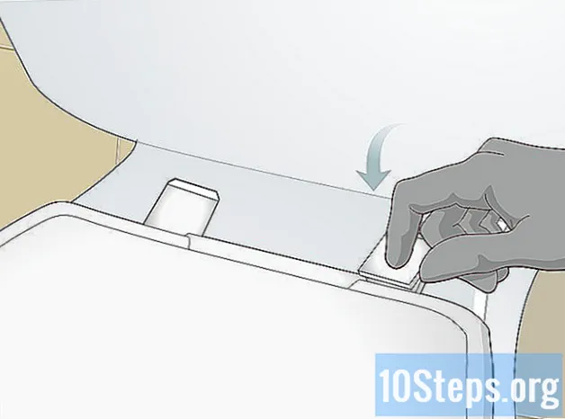 Cómo colocar un asiento de inodoro de cierre suave