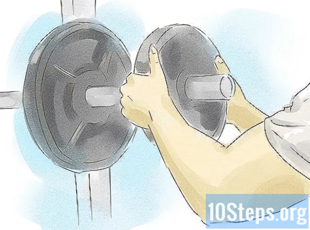 Kā noplēst tricepsu