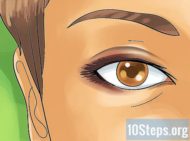 Hvordan man laver et dobbelt øjenlåg