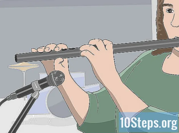 Как сделать поперечную флейту из хозтоваров