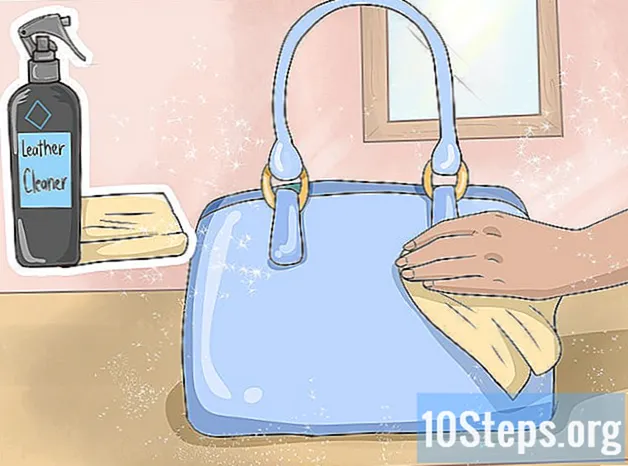 Jak spakować codzienną torebkę (nastolatki)