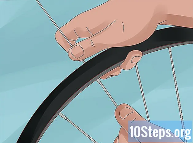 Cómo desenrollar una llanta de bicicleta