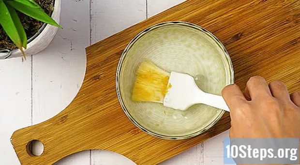 एक पेस्ट्री ब्रश कैसे धोना है