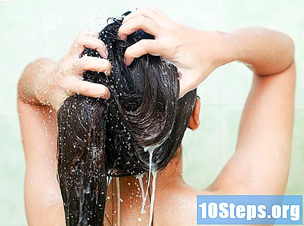 اپنے بالوں میں کنڈیشنر کا اطلاق کیسے کریں