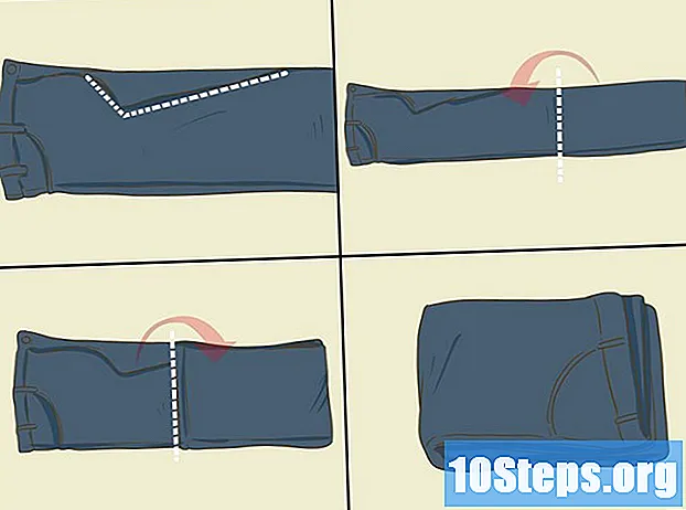 Как да сгънете дрехите