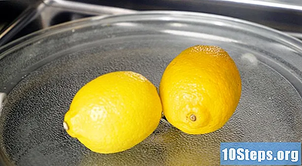 Paano mag-squeeze Lemon