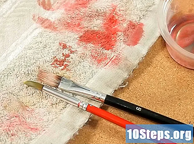 Sådan renses oljemaling fra en pensel med vaskemiddel