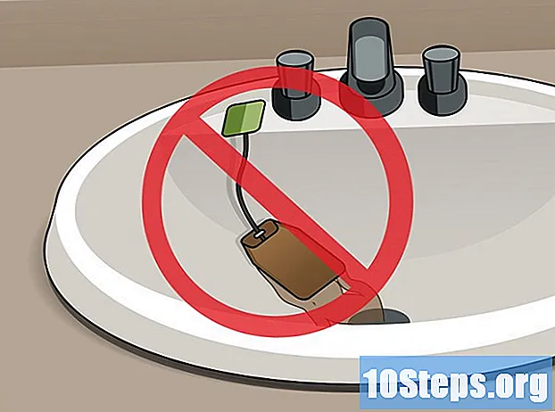 Hoe maak je een keramische gootsteen schoon zonder chemicaliën - Tips