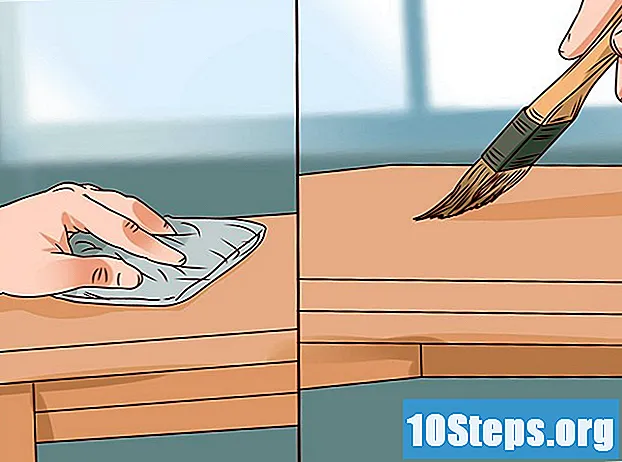 Come rimuovere il rivestimento di gommalacca
