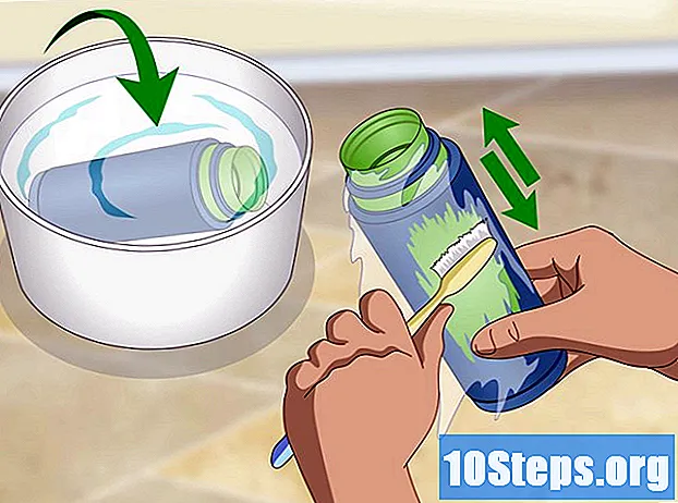 Ako odstrániť náter z plastových predmetov